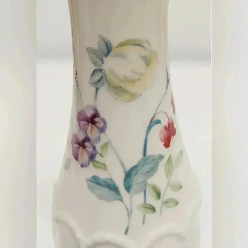 Lenox Vintage Small Bud Vase Spring Garden Flower Vase